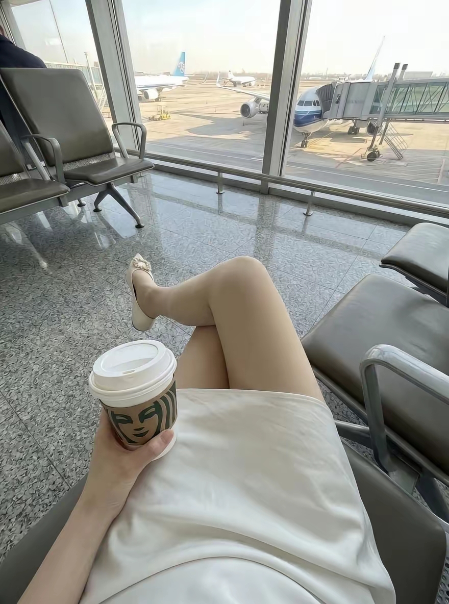 昆明伴游旅行中的社交压力分析